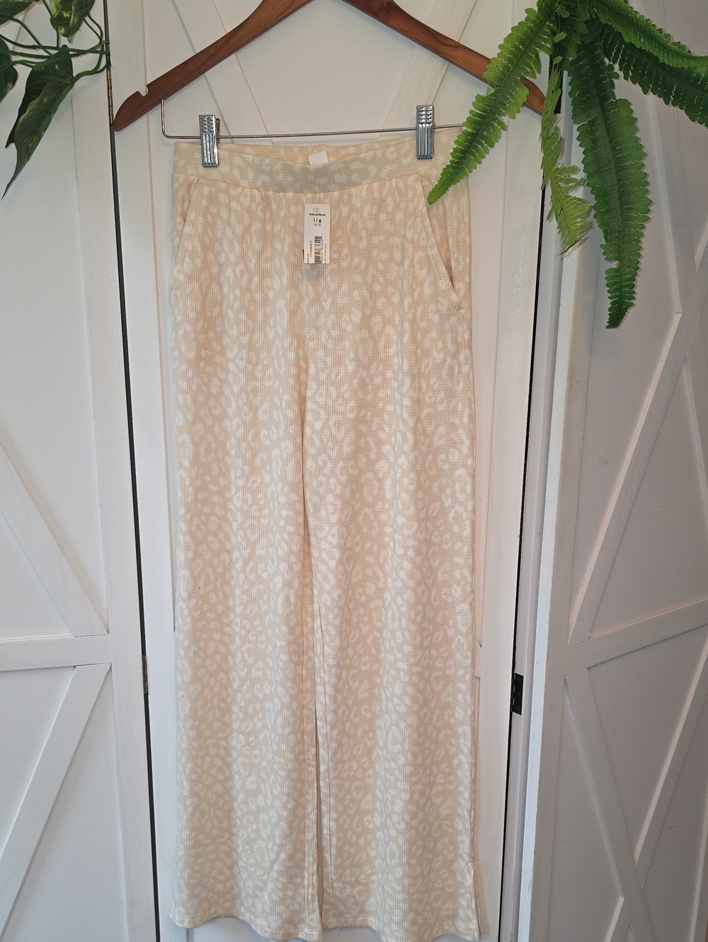 Joe Fresh Beige Leopard-Print Wide-Leg Pants